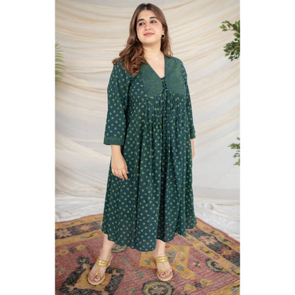 The Indian Ethnic Co. Green Dabu Cotton Dress
