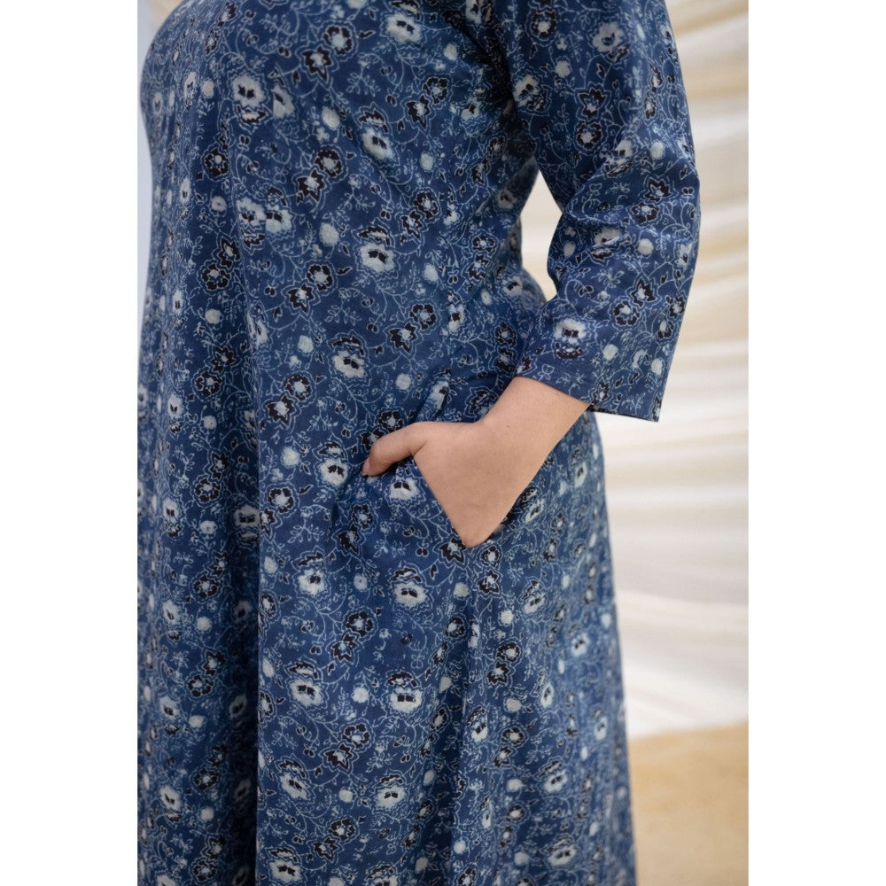 The Indian Ethnic Co. Ajrakh Blue Kali Cotton Kurta