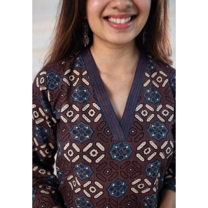 The Indian Ethnic Co. Brown Ajrakh Straight Cotton Kurta