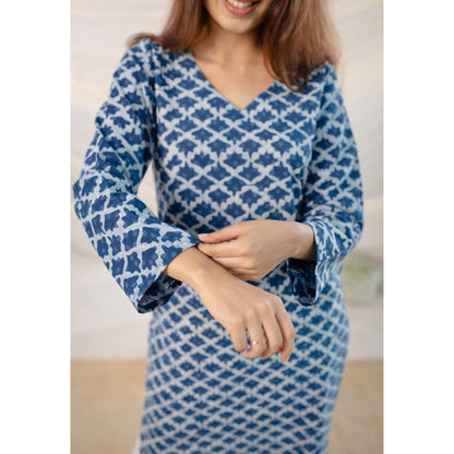 The Indian Ethnic Co. Indigo Dabu Straight Cotton Kurta