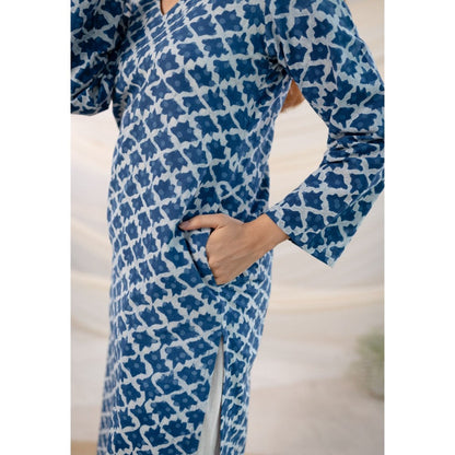 The Indian Ethnic Co. Indigo Dabu Straight Cotton Kurta