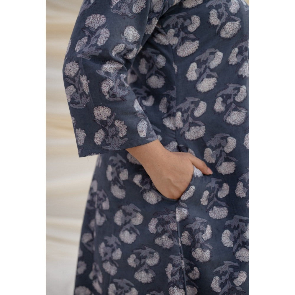 The Indian Ethnic Co. Dhriti Jahota Grey Cotton Kali Kurta