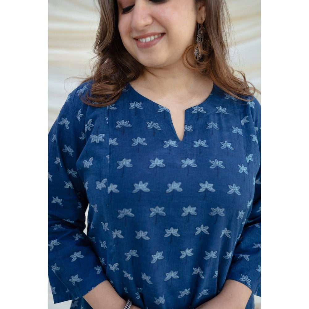The Indian Ethnic Co. Irya Dabu Slub Cotton Kali Kurta