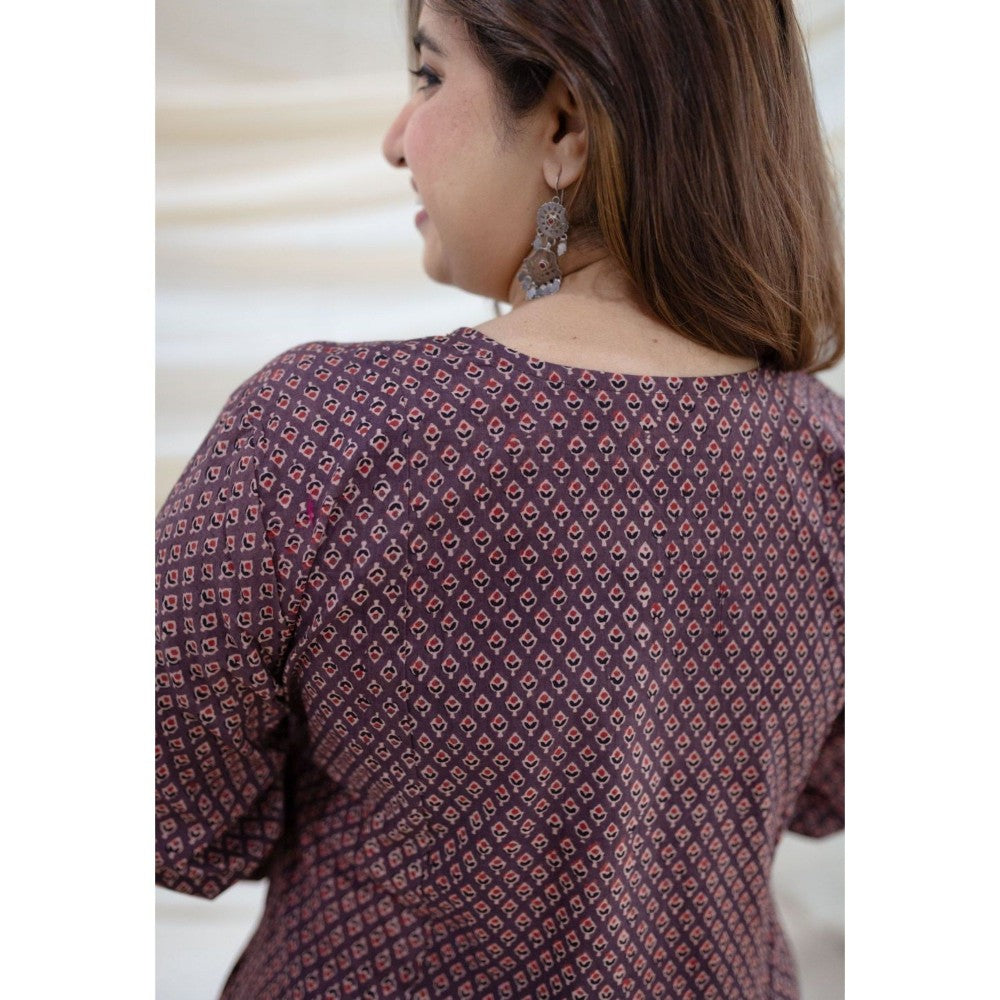 The Indian Ethnic Co. Brown Ajrakh Kali Cotton Kurta