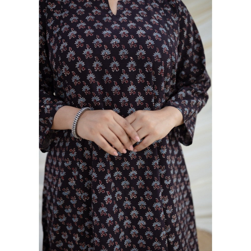 The Indian Ethnic Co. Brown Ajrakh Kali Cotton Kurta