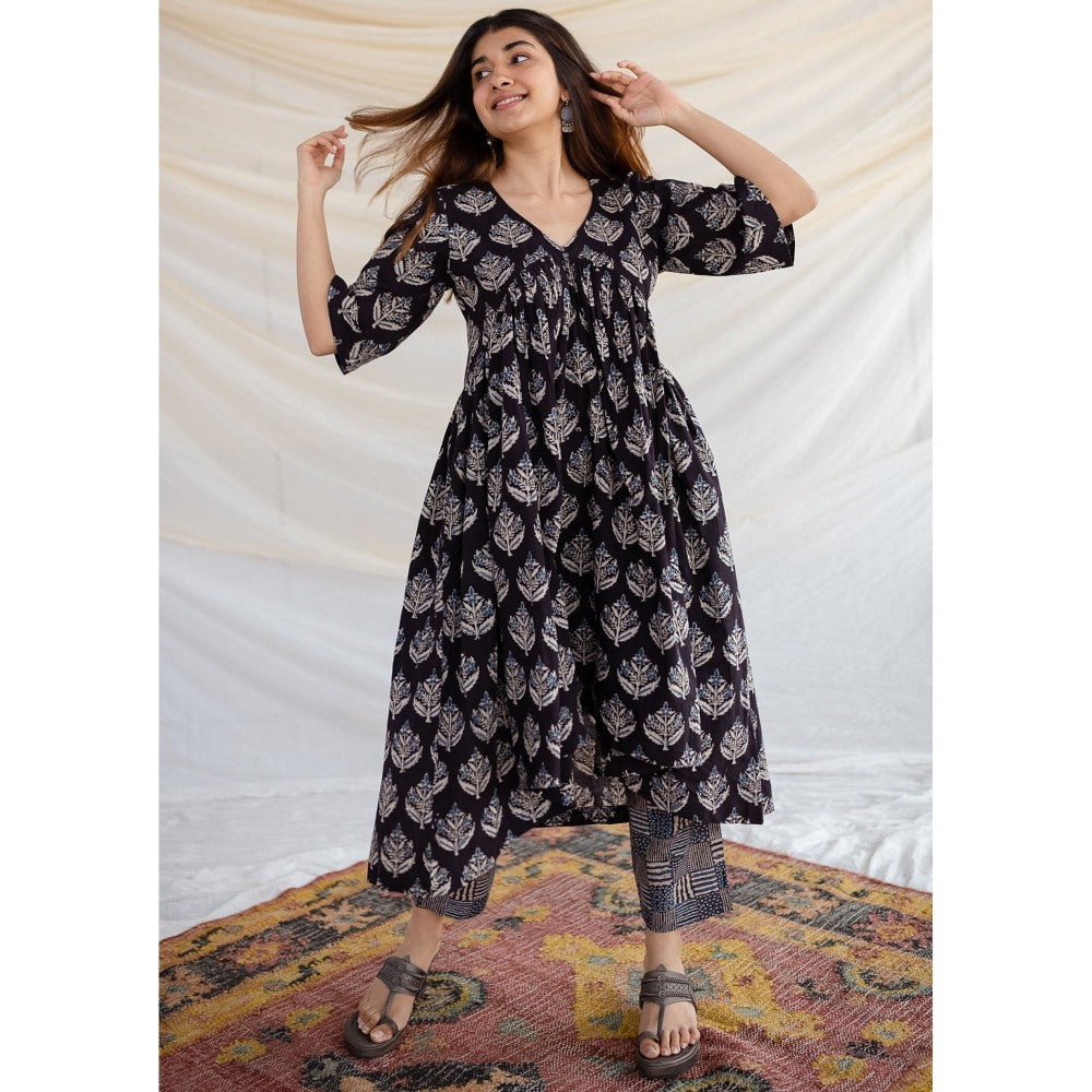The Indian Ethnic Co. Kusum Ajrakh Cotton Pants