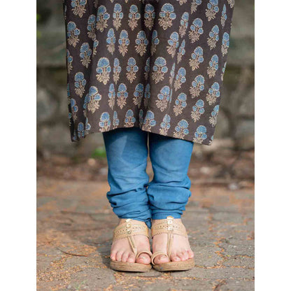 The Indian Ethnic Co. Mul Cotton Natural Dyed Indigo Churidar
