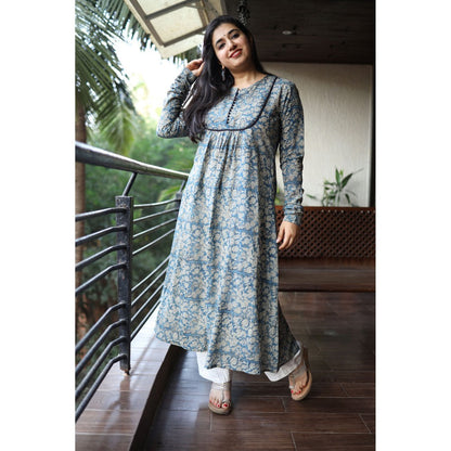 The Indian Ethnic Co. Natural Dyed Kalamkari Chudi Sleeve Kurta