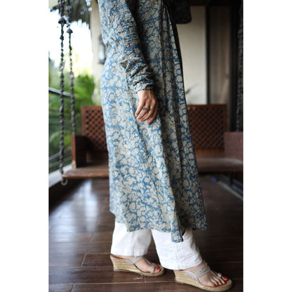 The Indian Ethnic Co. Natural Dyed Kalamkari Chudi Sleeve Kurta
