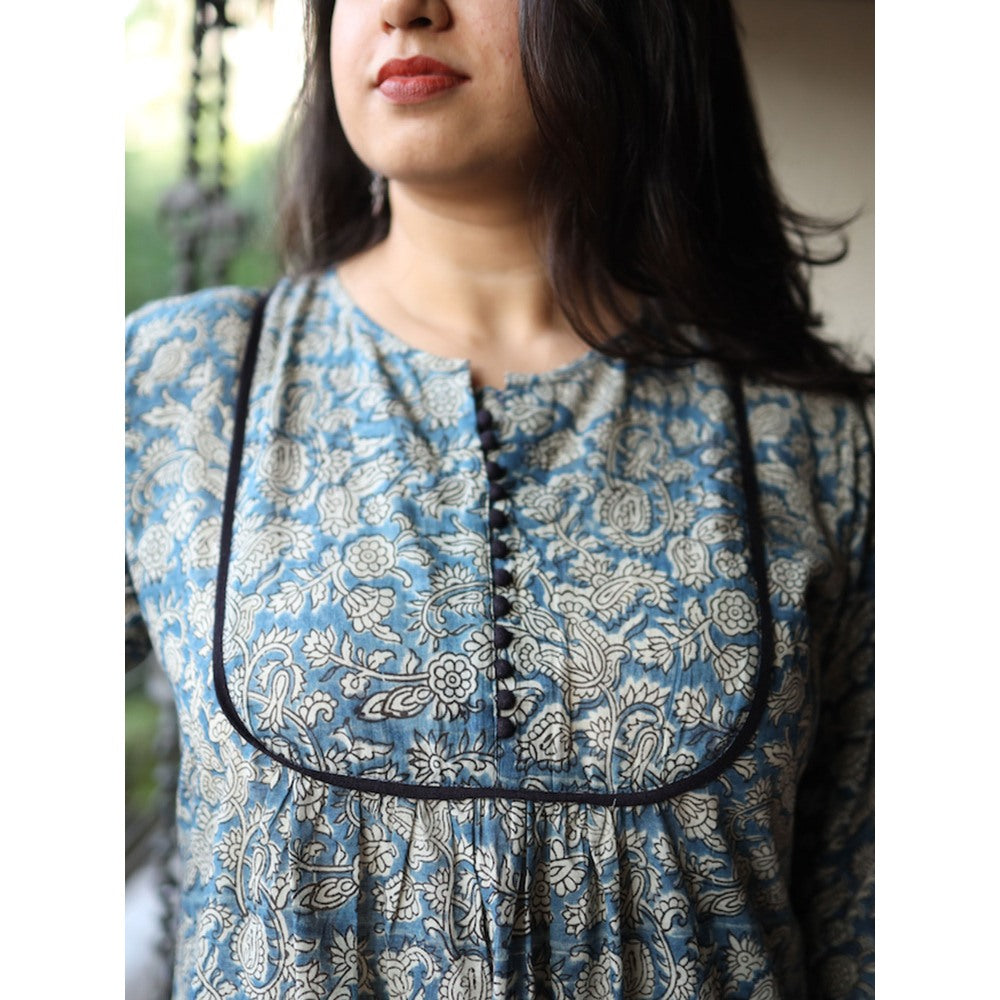 The Indian Ethnic Co. Natural Dyed Kalamkari Chudi Sleeve Kurta