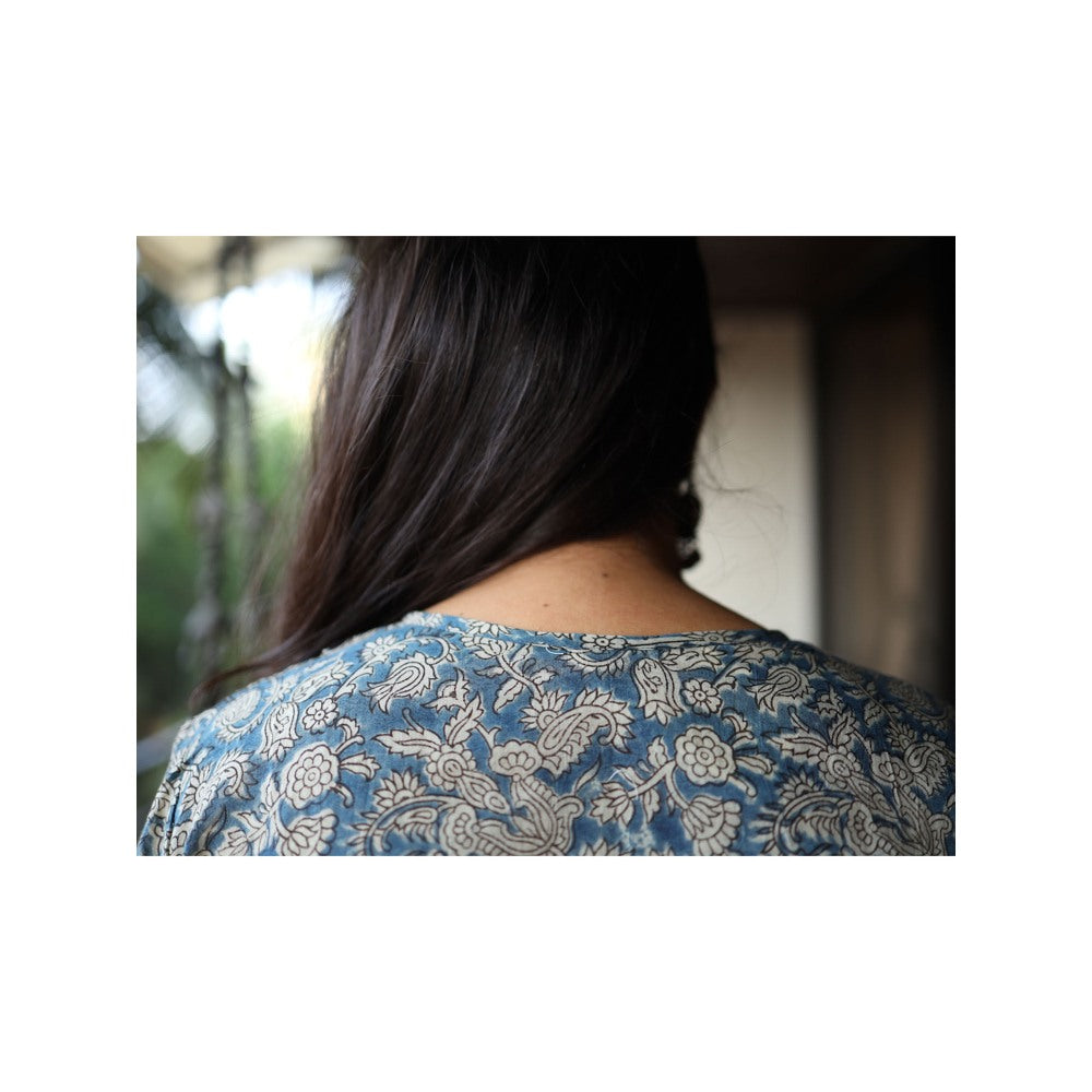 The Indian Ethnic Co. Natural Dyed Kalamkari Chudi Sleeve Kurta