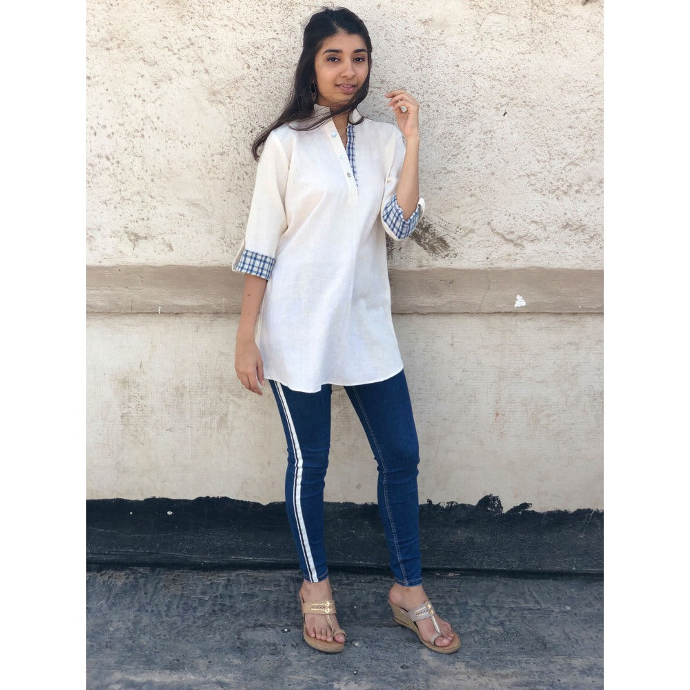 The Indian Ethnic Co. Ivory Indigo Tunic
