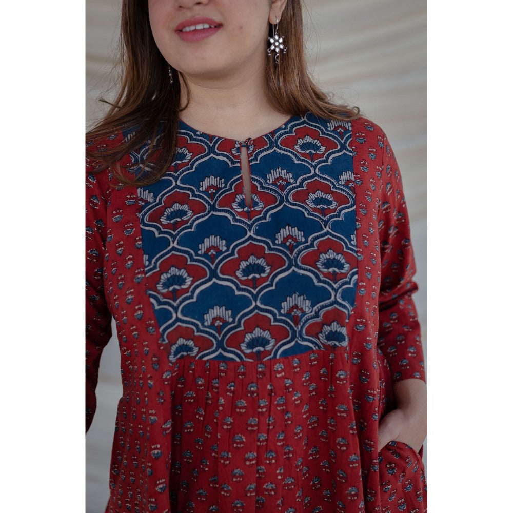 The Indian Ethnic Co. Nainika Ajrakh Cotton Kurta