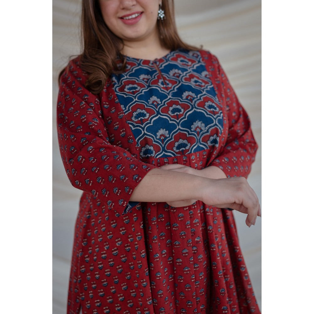 The Indian Ethnic Co. Nainika Ajrakh Cotton Kurta