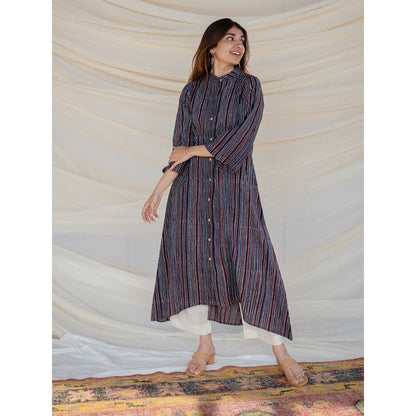 The Indian Ethnic Co. Mukta Ajrakh Straight Cotton Kurta
