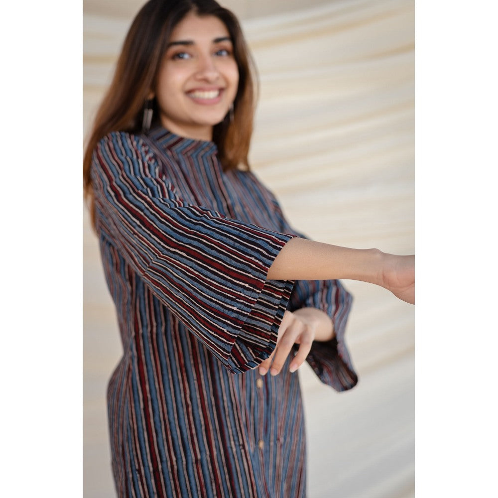 The Indian Ethnic Co. Mukta Ajrakh Straight Cotton Kurta