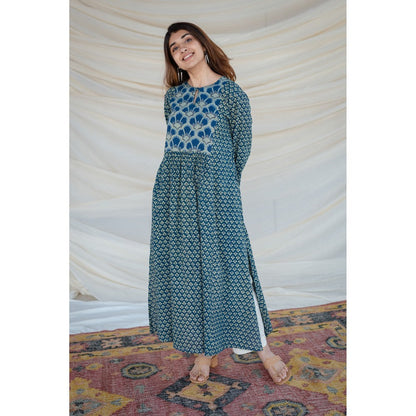 The Indian Ethnic Co. Gamini Ajrakh Cotton Kurta