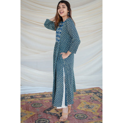 The Indian Ethnic Co. Gamini Ajrakh Cotton Kurta