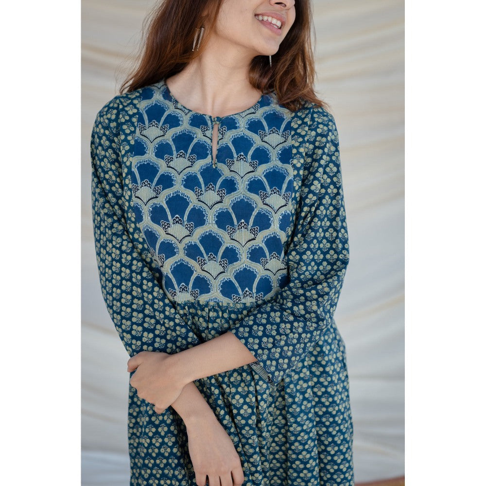 The Indian Ethnic Co. Gamini Ajrakh Cotton Kurta