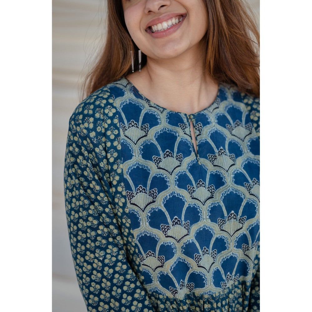 The Indian Ethnic Co. Gamini Ajrakh Cotton Kurta