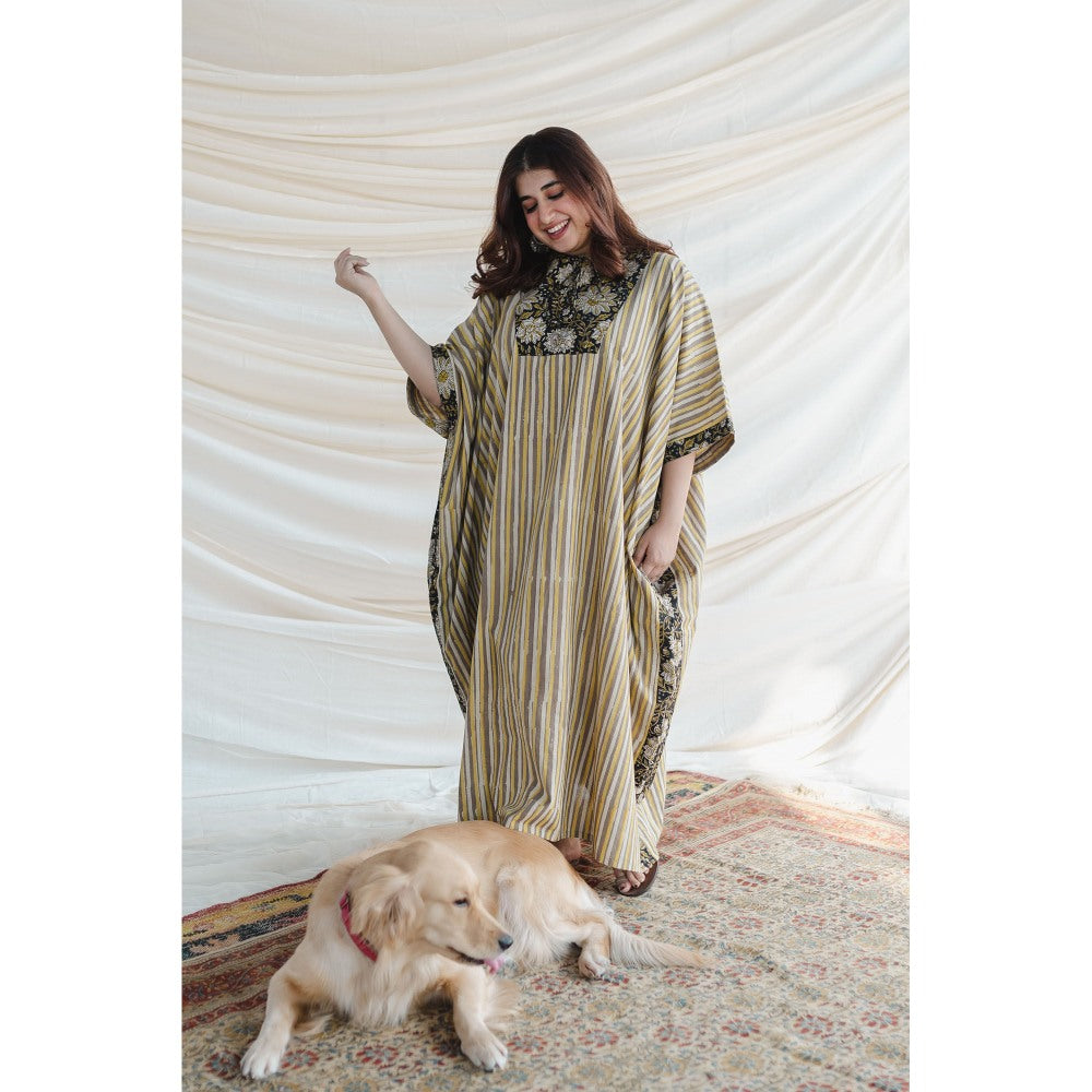The Indian Ethnic Co. Nayan Yellow Bagru Cotton Kaftan