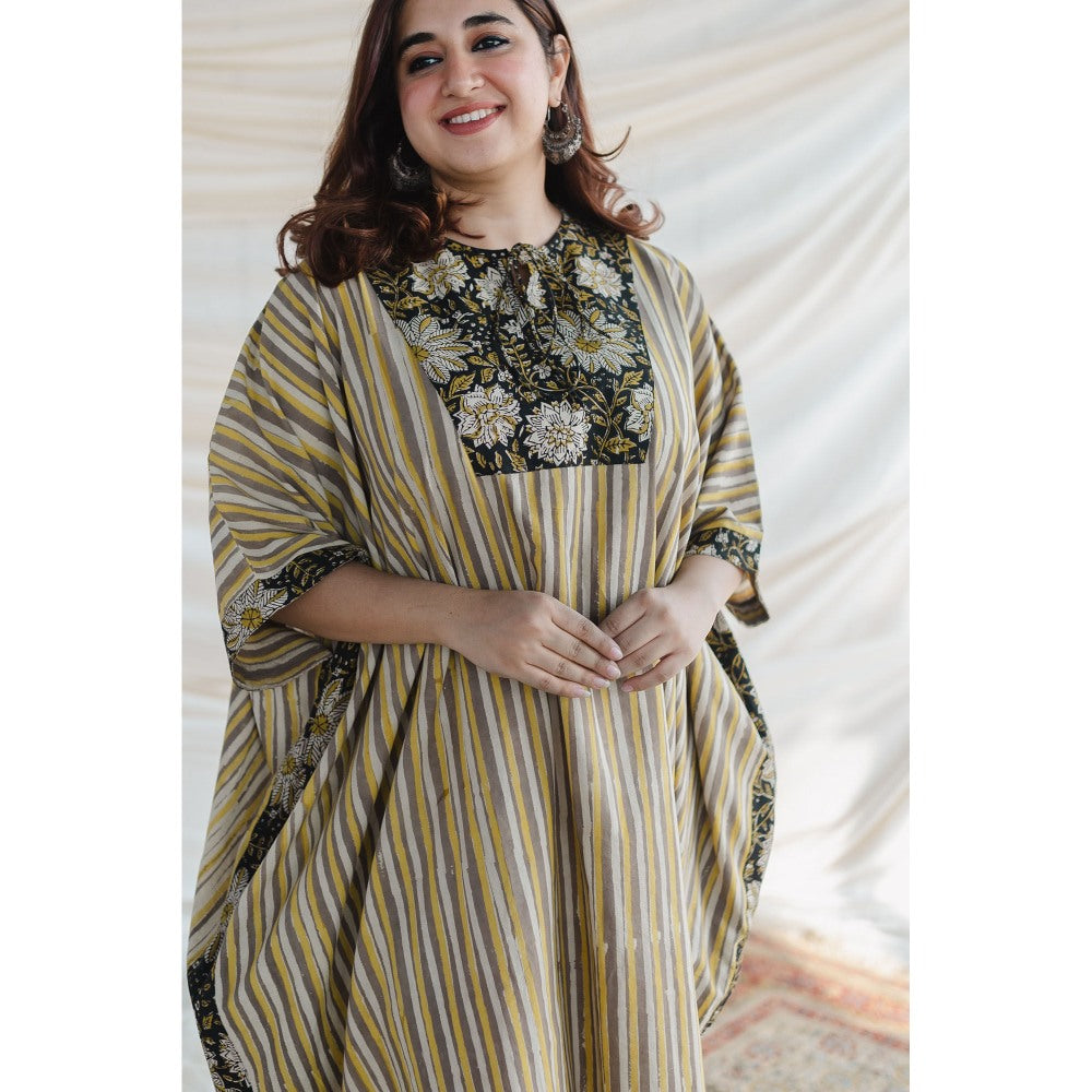 The Indian Ethnic Co. Nayan Yellow Bagru Cotton Kaftan