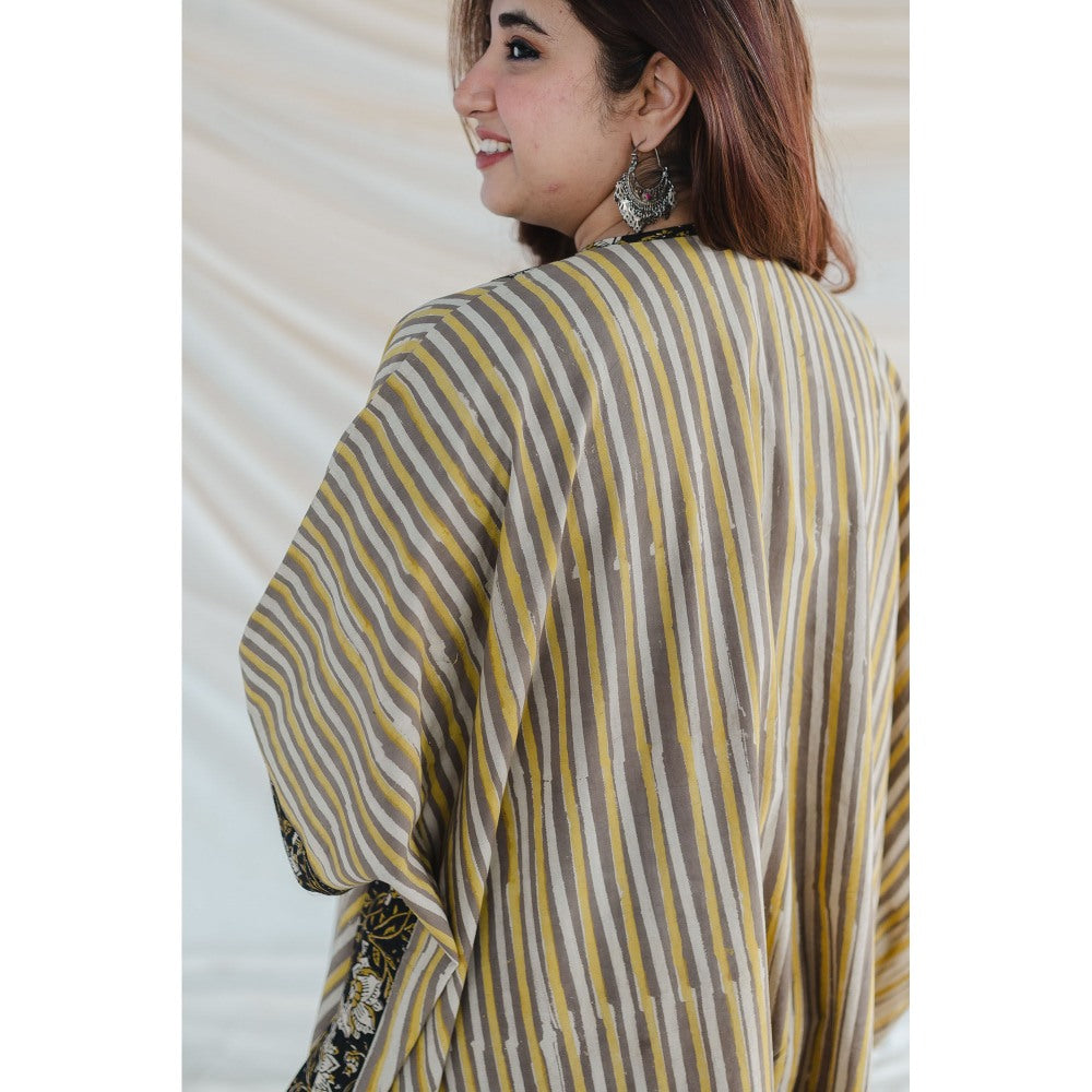 The Indian Ethnic Co. Nayan Yellow Bagru Cotton Kaftan