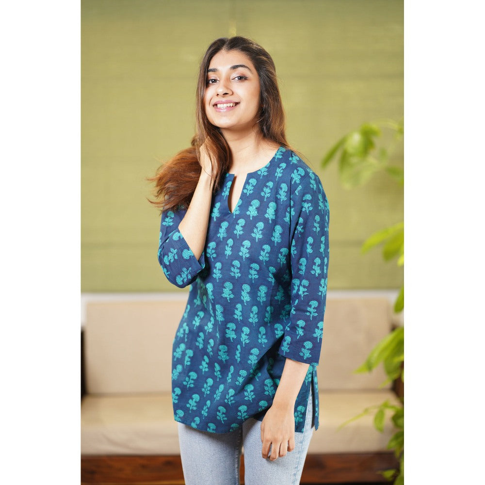 The Indian Ethnic Co. Cera Dabu Floral Cotton Short Kurti