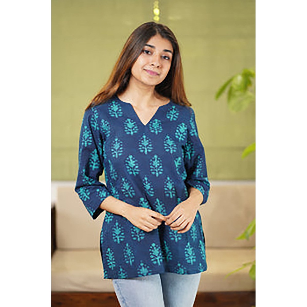 The Indian Ethnic Co. Reva Dabu Teal Cotton Short Kurti