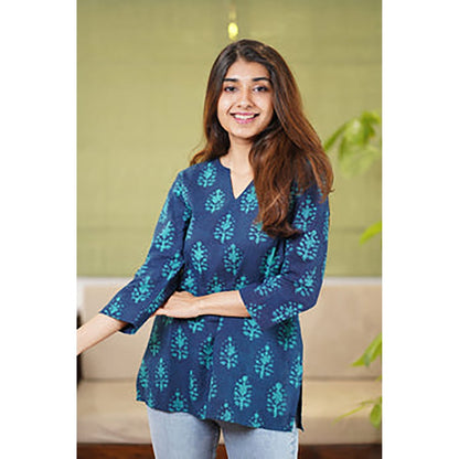 The Indian Ethnic Co. Reva Dabu Teal Cotton Short Kurti