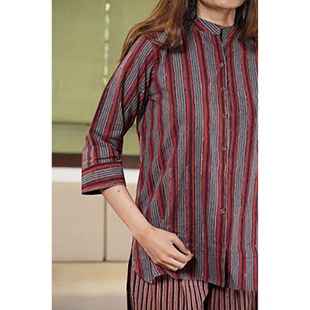 The Indian Ethnic Co. Jiya Stripe Dabu Cotton Top (Set of 2)