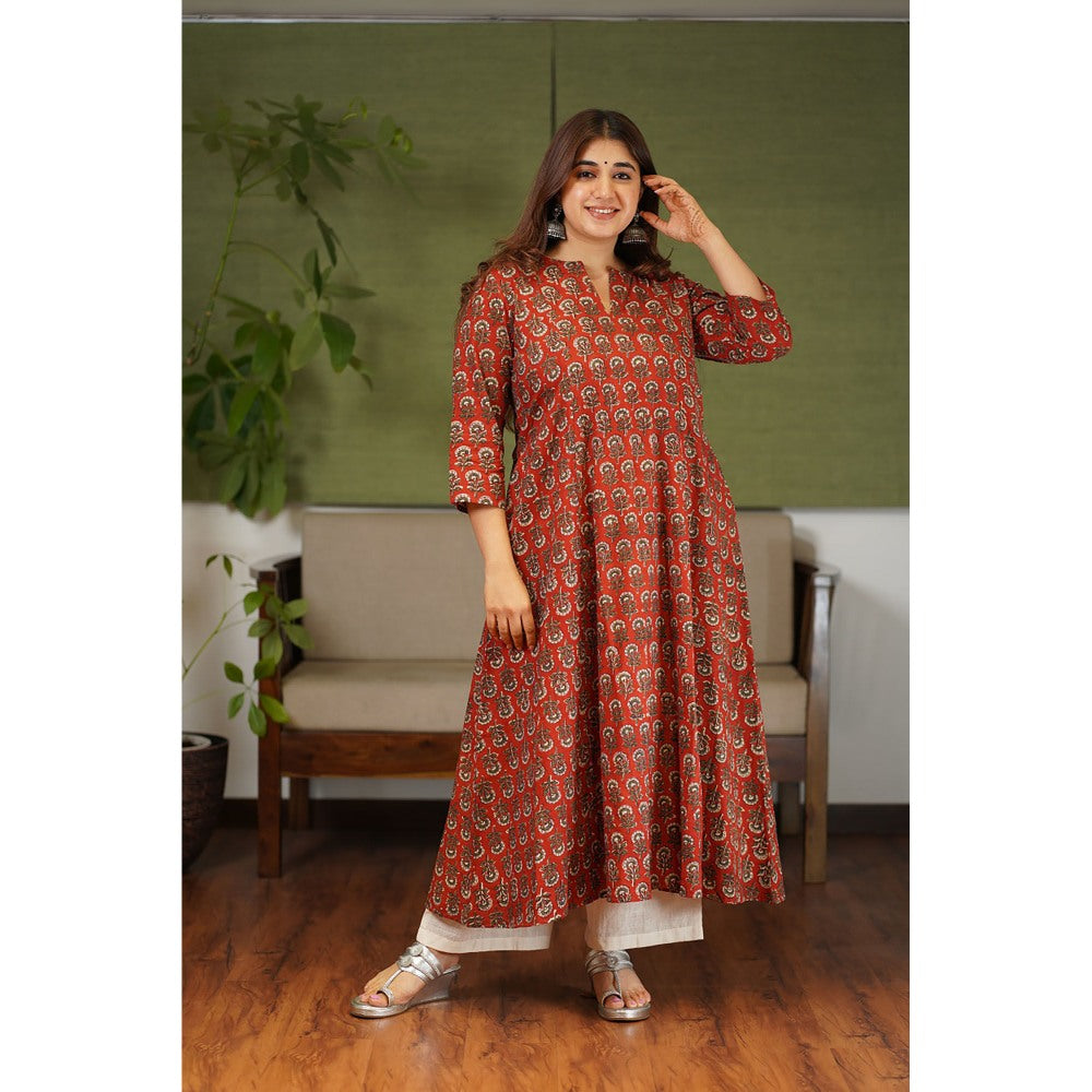 The Indian Ethnic Co. Prachi Madder Bagru Kali Kurta