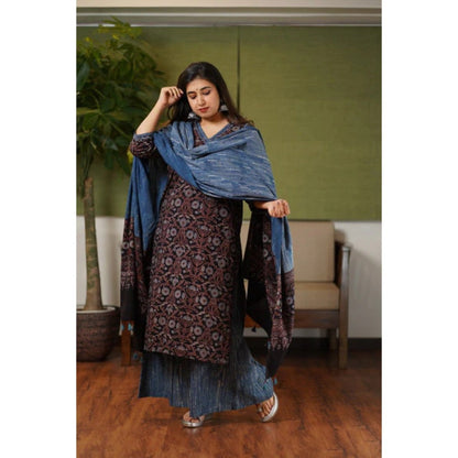 The Indian Ethnic Co. Black & Indigo Floral Jaal Ajrakh Cotton Kurta (Set of 3)