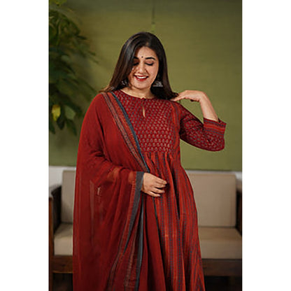 The Indian Ethnic Co. Ruchi Red Patchwork Kali Ajrakh Cotton Kurta