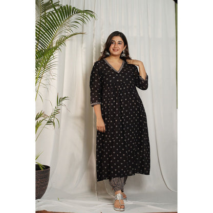 The Indian Ethnic Co. Ajrakh Lotus Pleated Mul Kurta