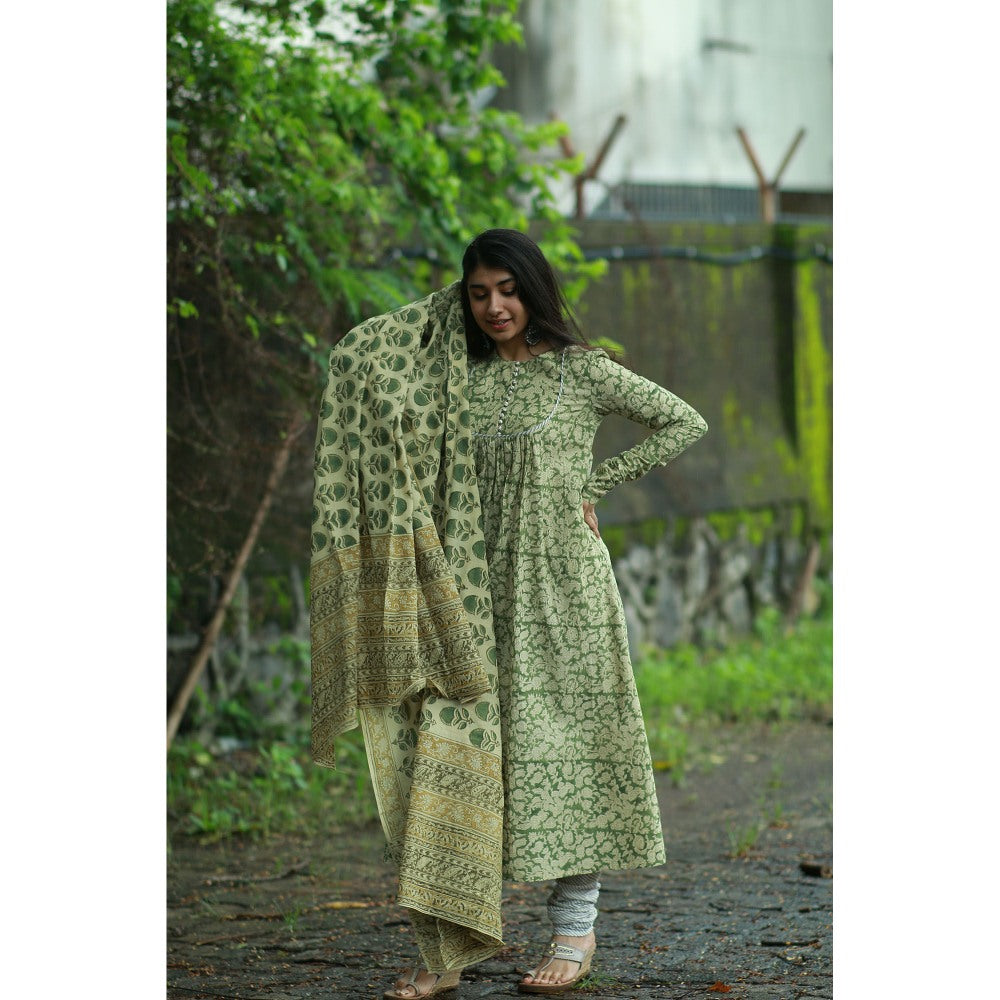 The Indian Ethnic Co. Ahaana Olive Kalamkari Natural Dyed Chudi Sleeves Kurta