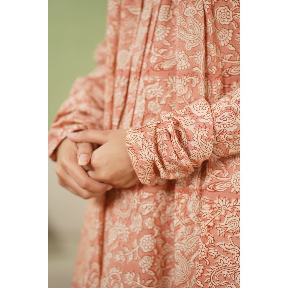The Indian Ethnic Co. Ahaana Blush Pink Kalamkari Chudi Sleeves Kurta