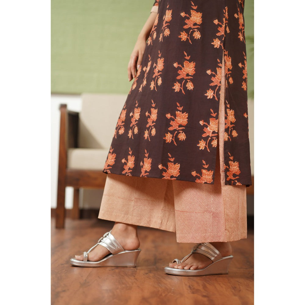 The Indian Ethnic Co. Avi Ajrakh Dabu Cotton Kurta