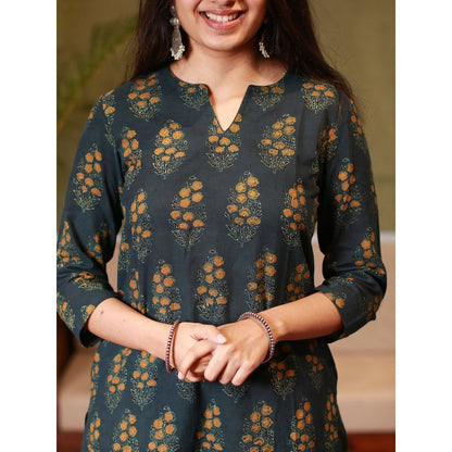 The Indian Ethnic Co. Kiya Ajrakh Cotton Kurta