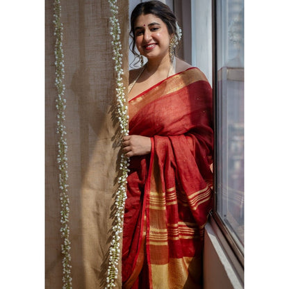 The Indian Ethnic Co. Maroon Golden Zari Border Saree & Unstitched with Mukaish Detailing