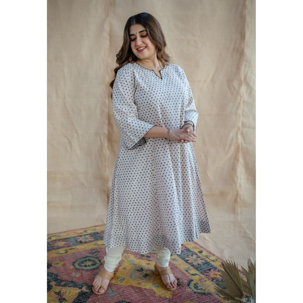 The Indian Ethnic Co. Chaitra Cotton Kali Hand Printed Kurta