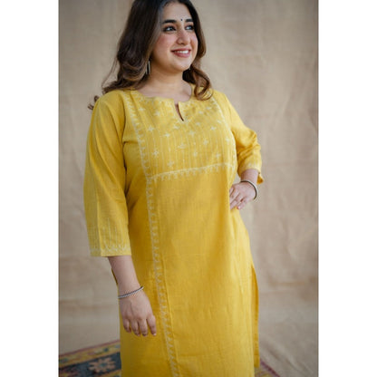 The Indian Ethnic Co. Drishya Slub Cotton Hand Embroidered Kurta