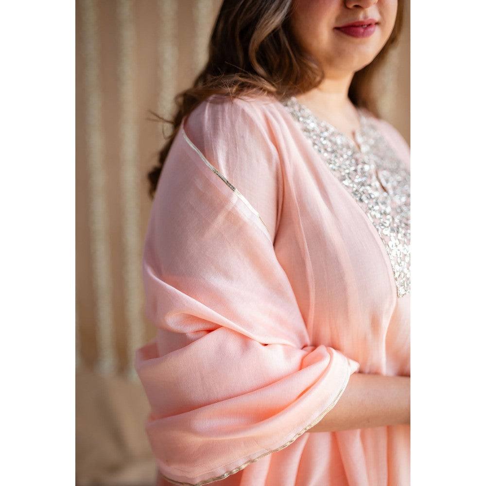 The Indian Ethnic Co. Chanderi Silk Gota Patti Kurta Pant and Dupatta