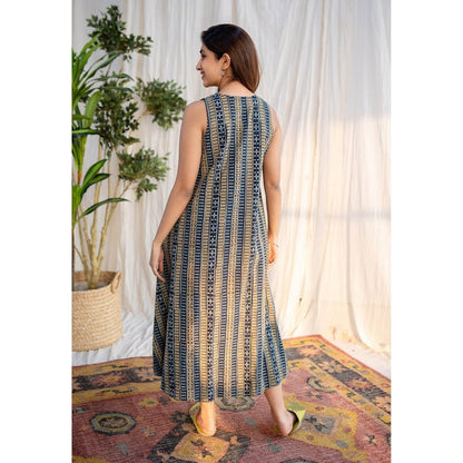 The Indian Ethnic Co. Blue Ajrakh Cotton Dress