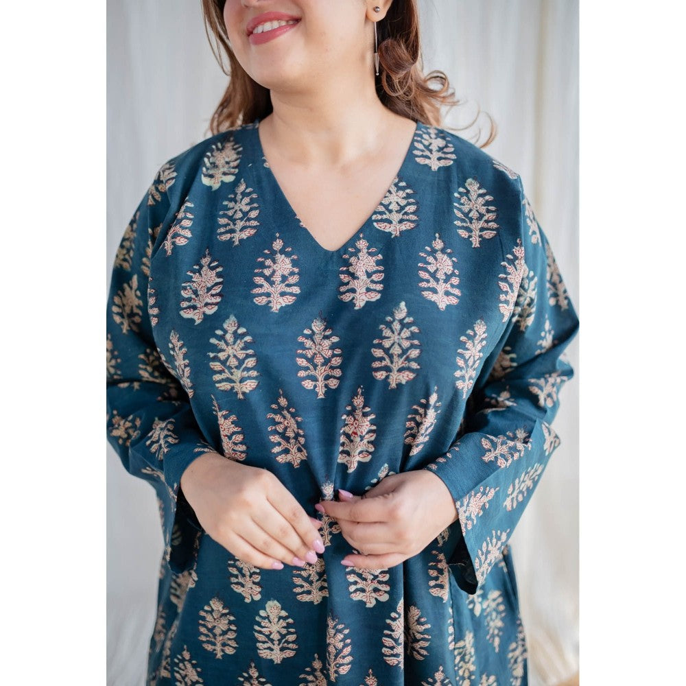 The Indian Ethnic Co. Indigo Bagru Cotton Jhabba Kali Kurta