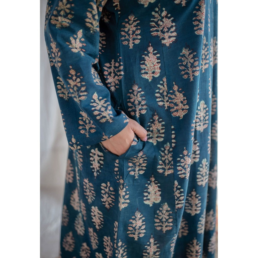 The Indian Ethnic Co. Indigo Bagru Cotton Jhabba Kali Kurta