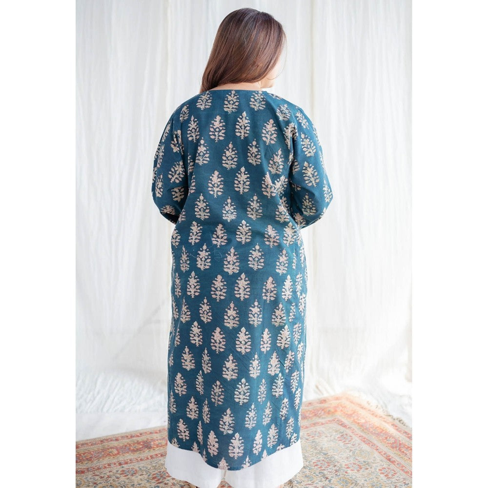 The Indian Ethnic Co. Indigo Bagru Cotton Jhabba Kali Kurta