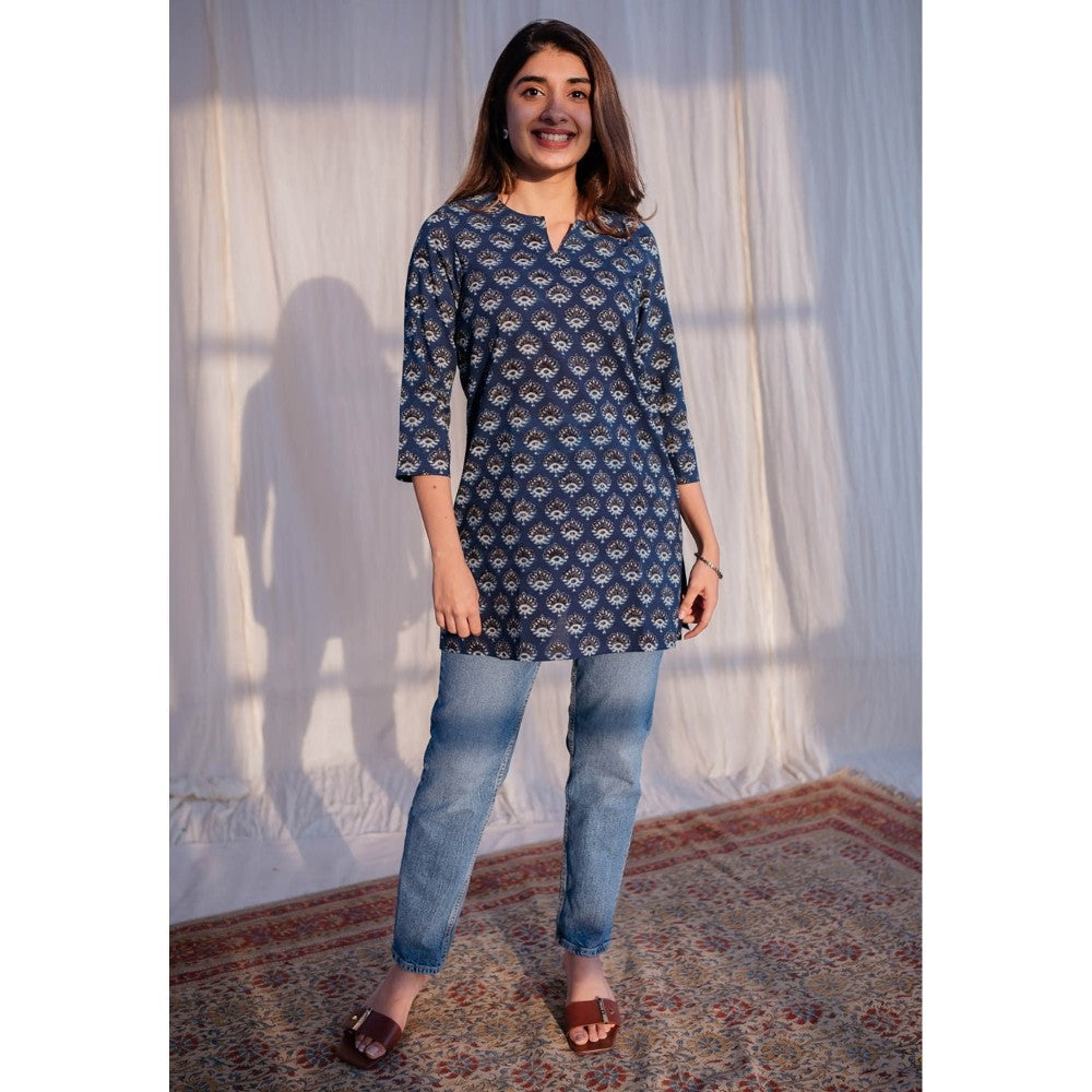 The Indian Ethnic Co. Indigo Ajrakh Cotton Kurti
