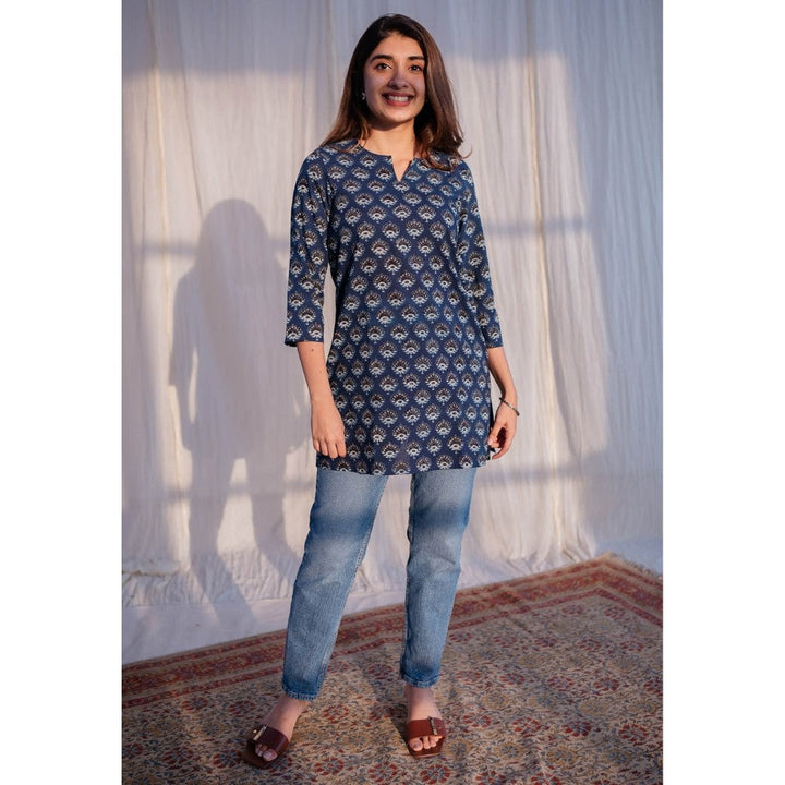 The Indian Ethnic Co. Indigo Ajrakh Cotton Kurti