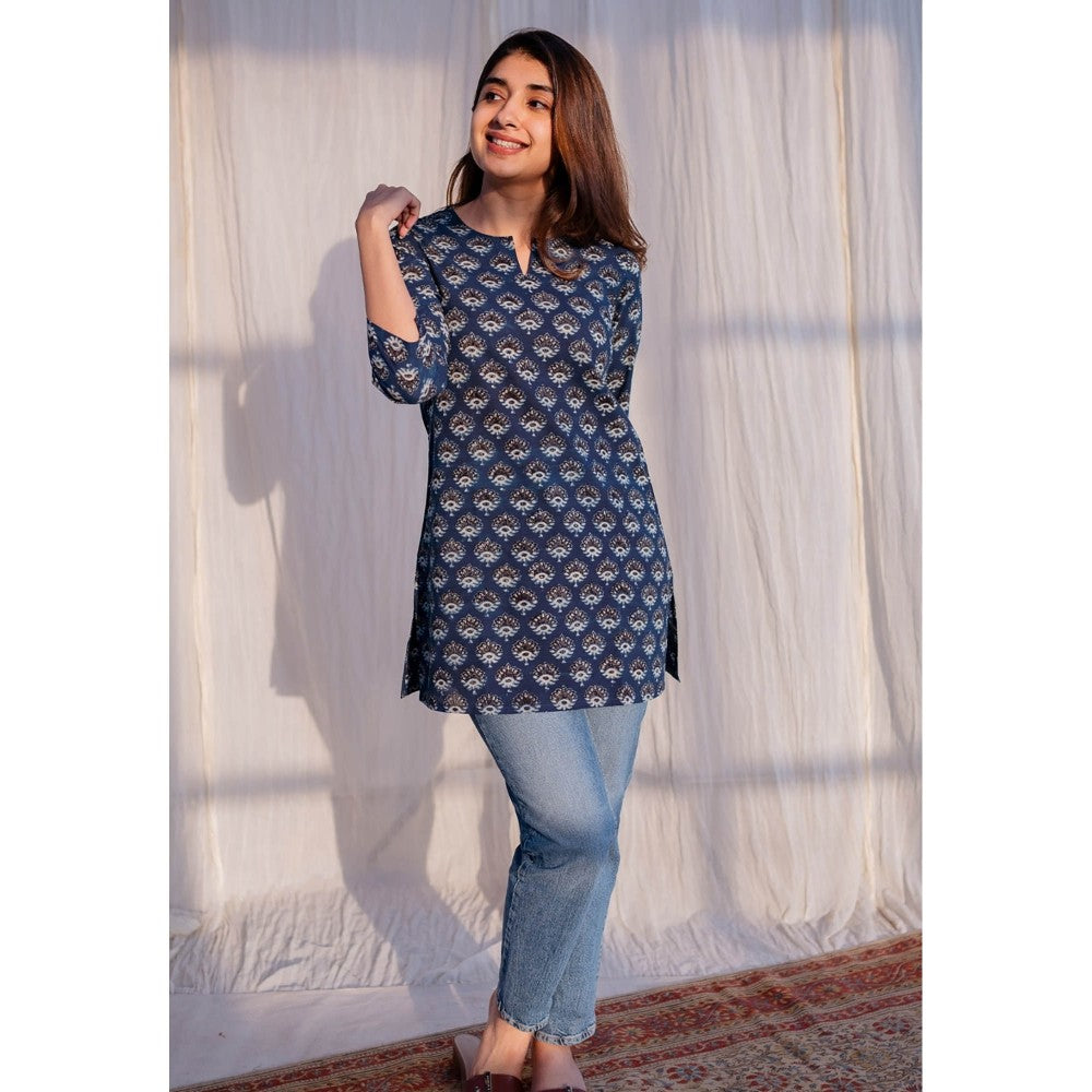 The Indian Ethnic Co. Indigo Ajrakh Cotton Kurti